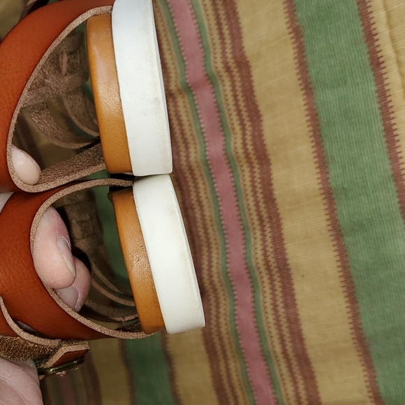 WONDER NATION Faux Leather Brown Ankle Sandals. Sz 7. EUC - Picture 8 of 12